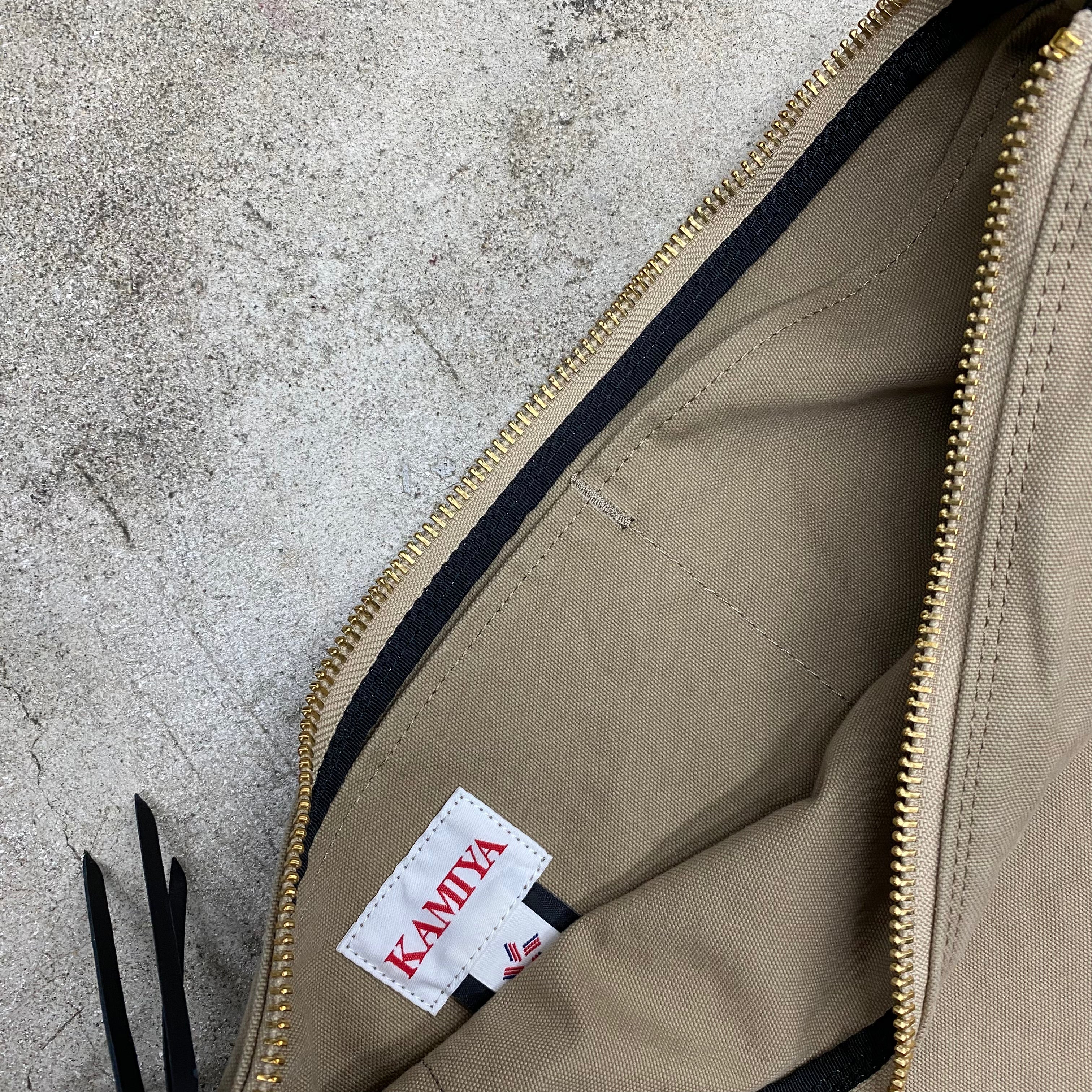 "SPEAKEASY × KAMIYA" Messenger Bag / KAMIYA