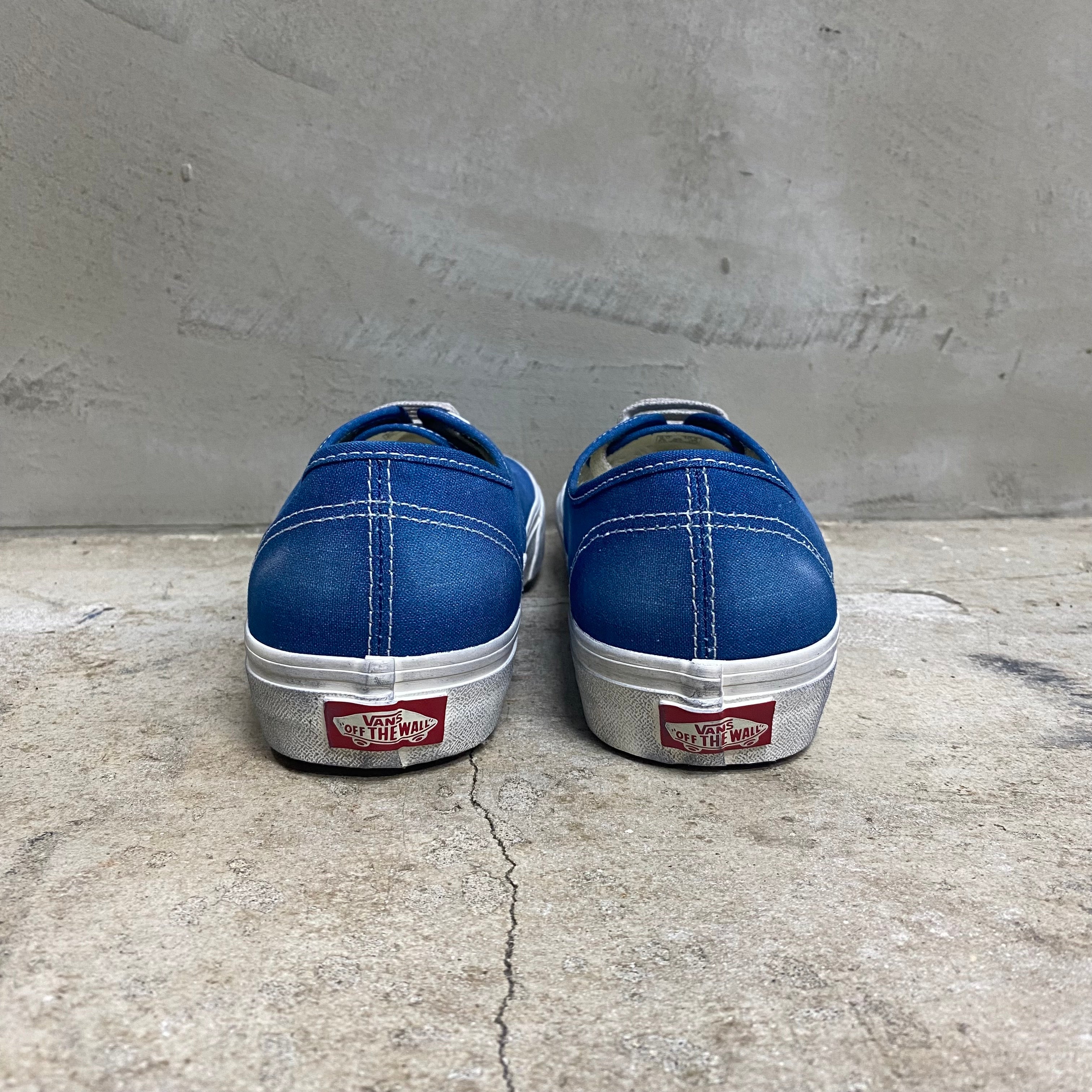 Authentic -VANS CLASSIC LINE-