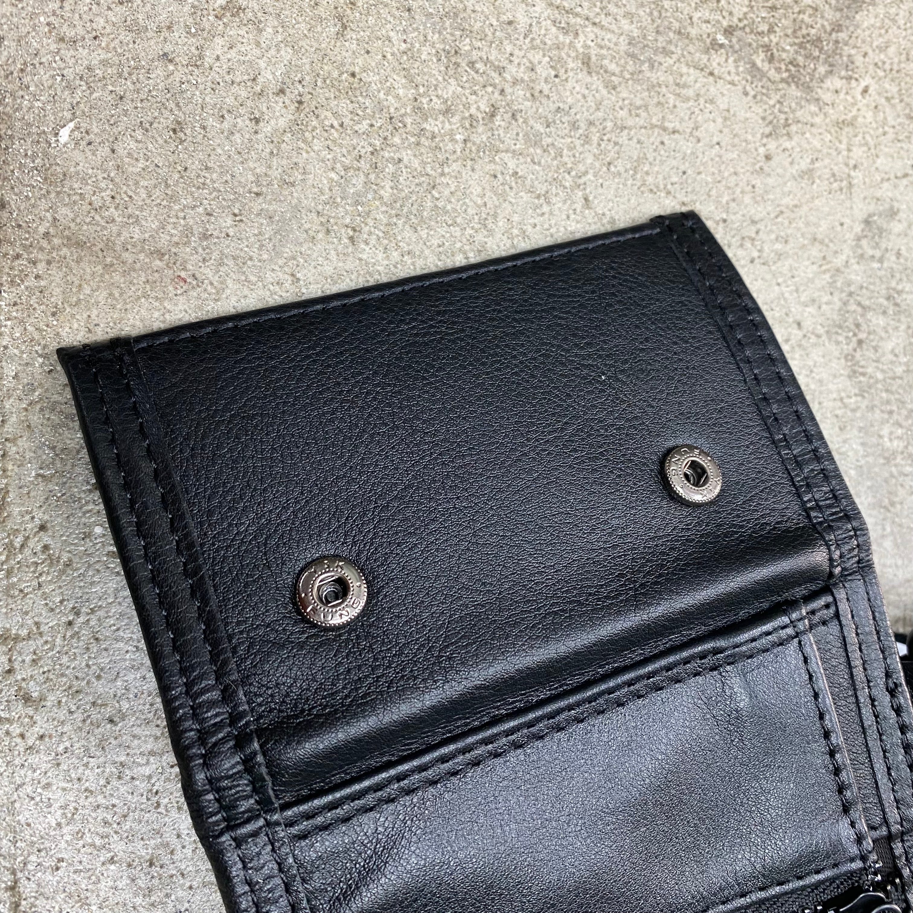 SNAP LEATHER WALLET / PACKING