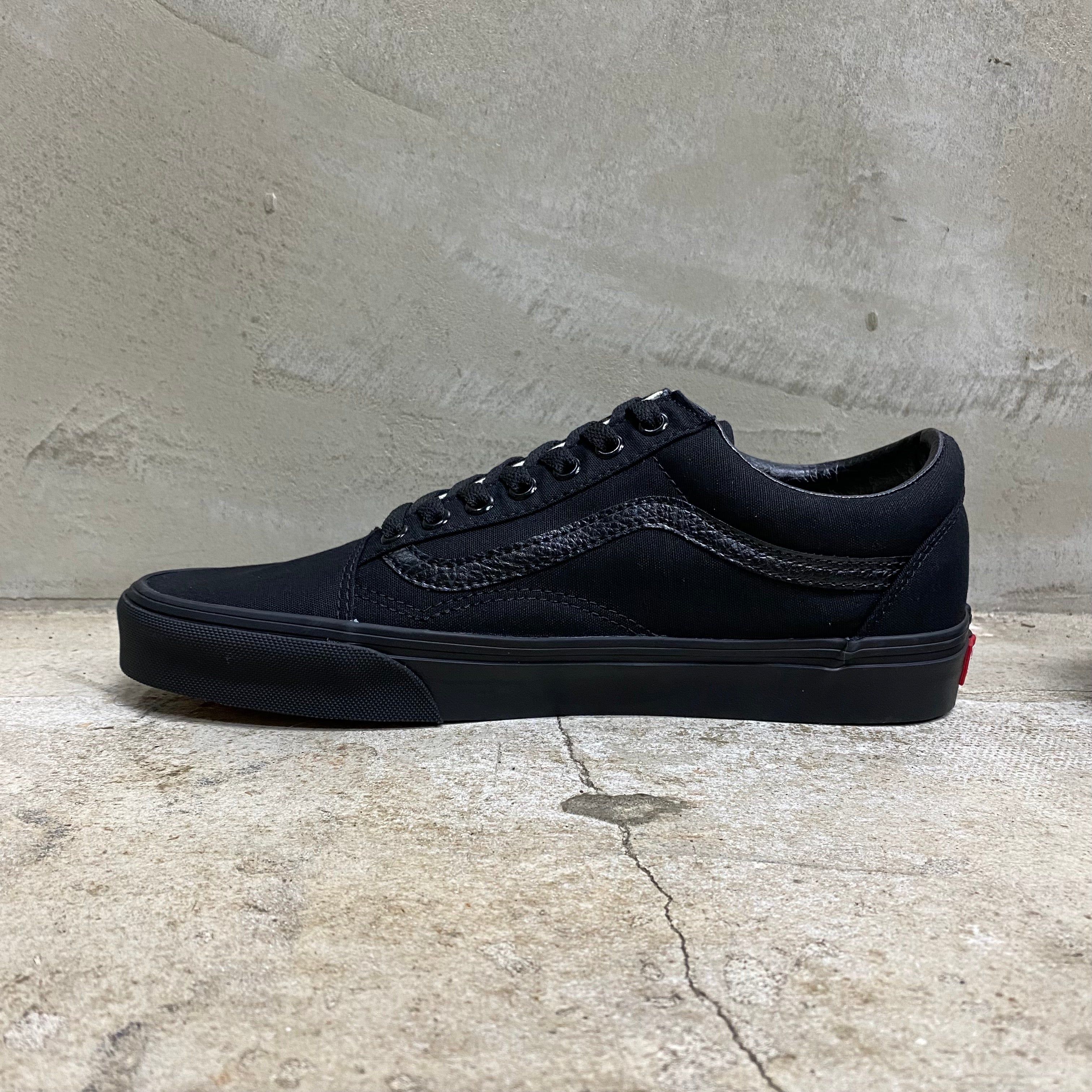 Old Skool " BLACK SOLE " -VANS CLASSIC LINE-