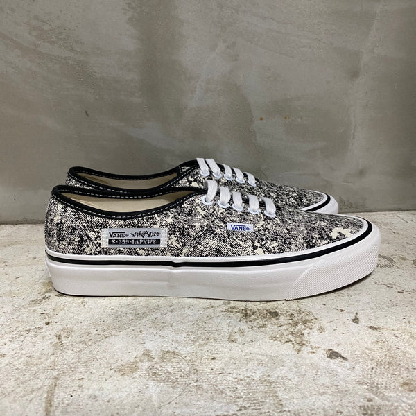 Authentic 44 Dx  ' Anaheim Factory ' -VANS CLASSIC LINE-