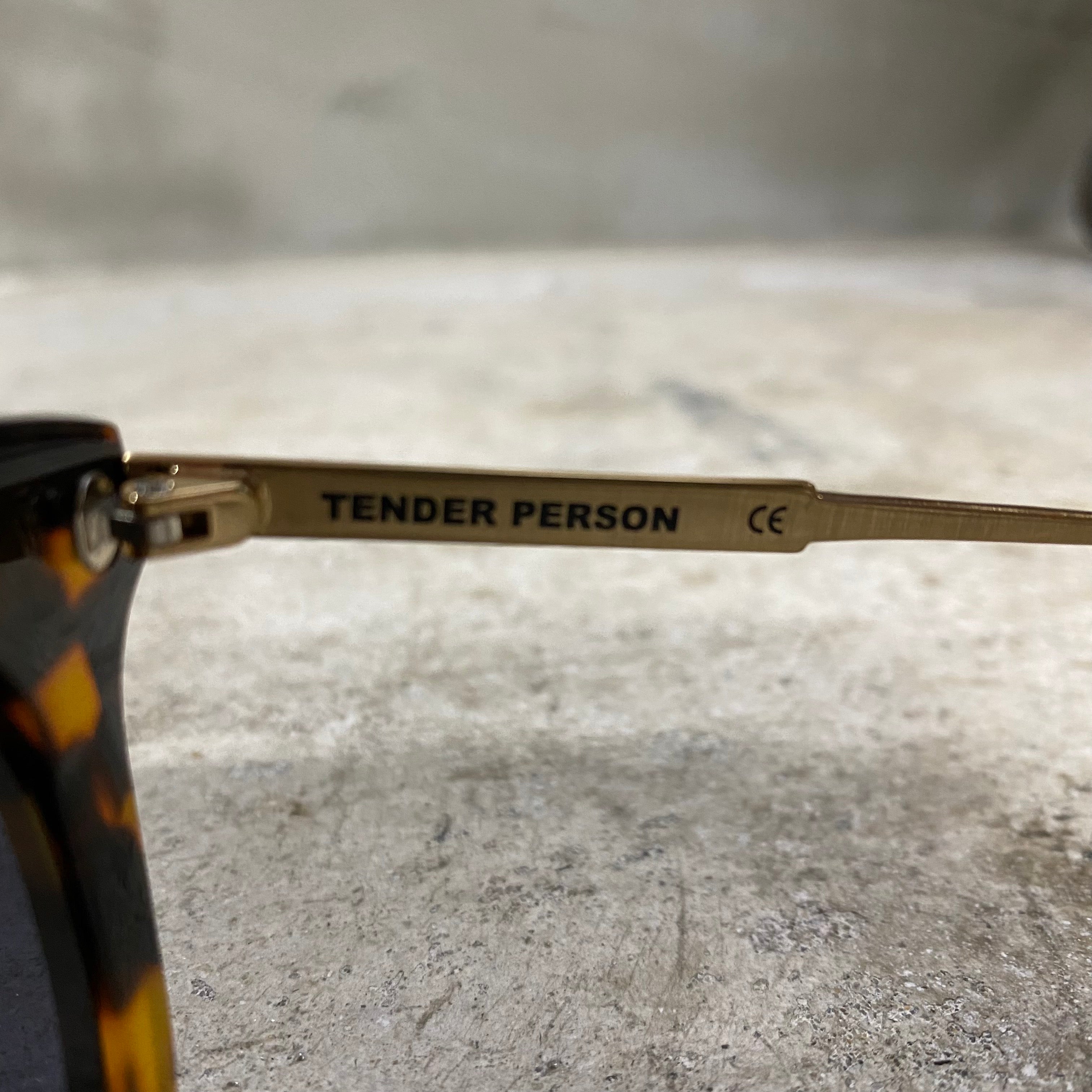 TENDER PERSON × INARI SUNGLASSES - COLLABORATION - / TENDER PERSON
