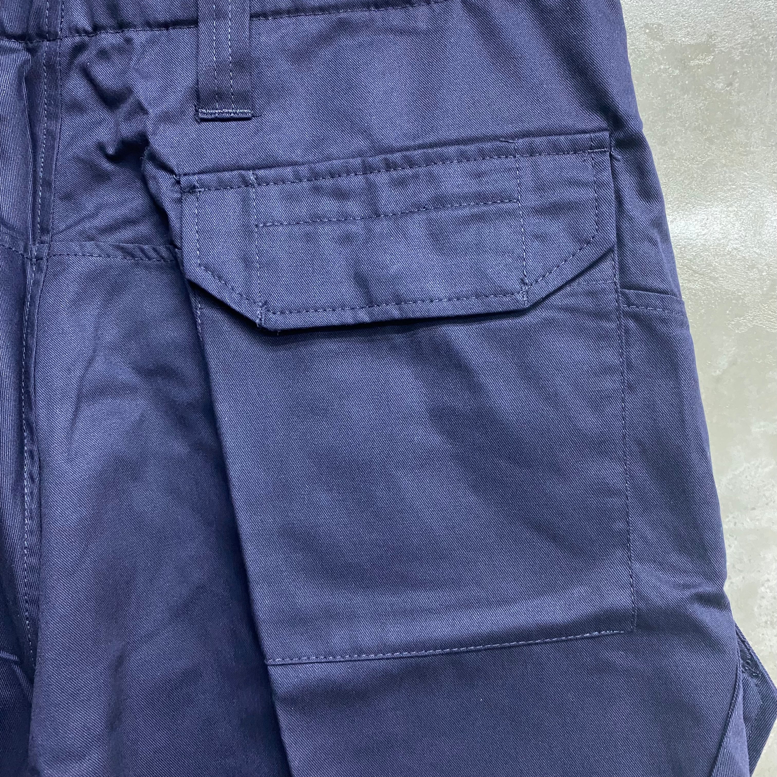 [ ONLY ONE ! ]  BRITISH ARMED FORCES ROYAL NAVY COMBAT TROUSERS / BRITISH MILITARY
