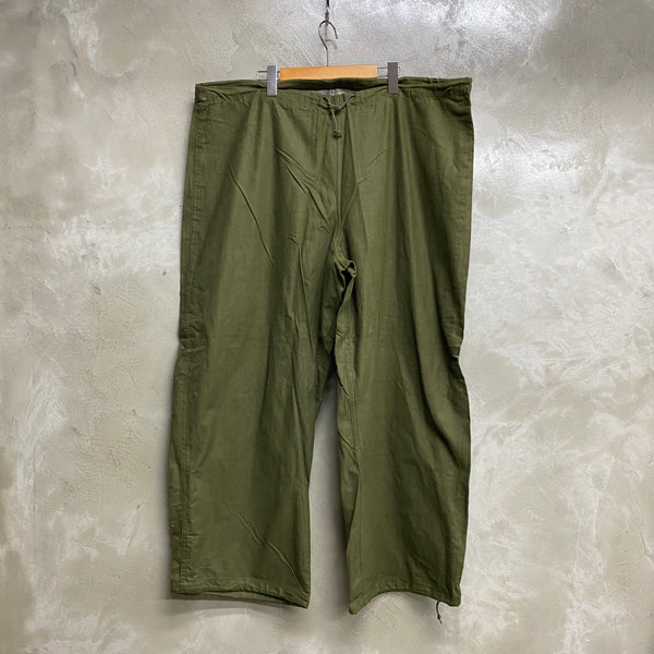 [ ONLY ONE ! ] U.S 64's GAS PROTECTIVE SHELL PANTS / U.S.MILITARY
