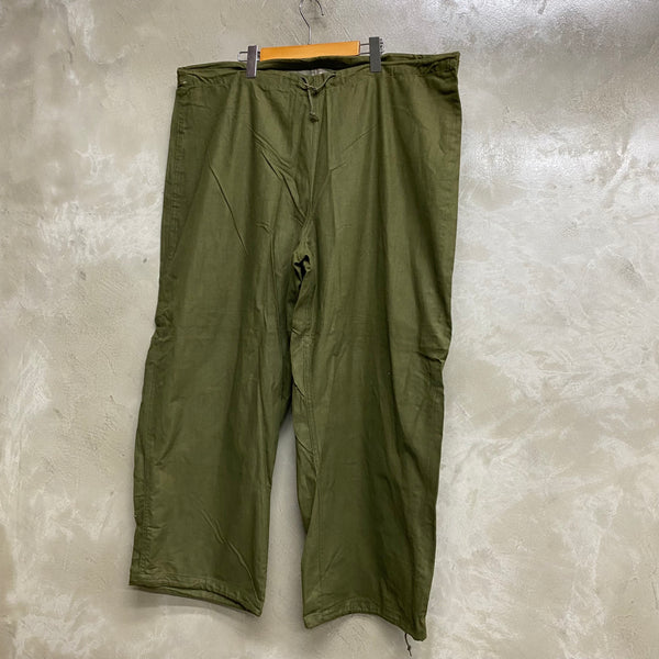 [ ONLY ONE ! ] U.S 64's GAS PROTECTIVE SHELL PANTS / U.S.MILITARY