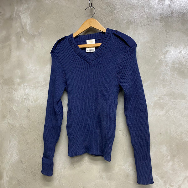 [ ONLY ONE ! ]  COMMAND V-NECK SWEATER / U.S.MILITARY