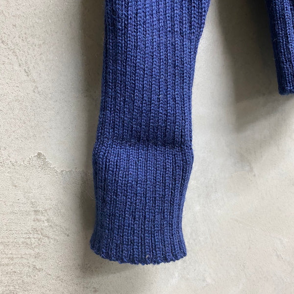 [ ONLY ONE ! ]  COMMAND V-NECK SWEATER / U.S.MILITARY