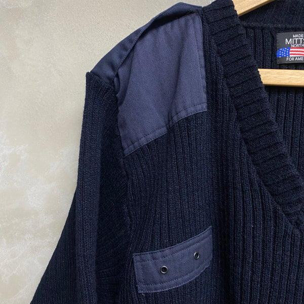 [ ONLY ONE ! ]  COMMAND V-NECK SWEATER / U.S.MILITARY