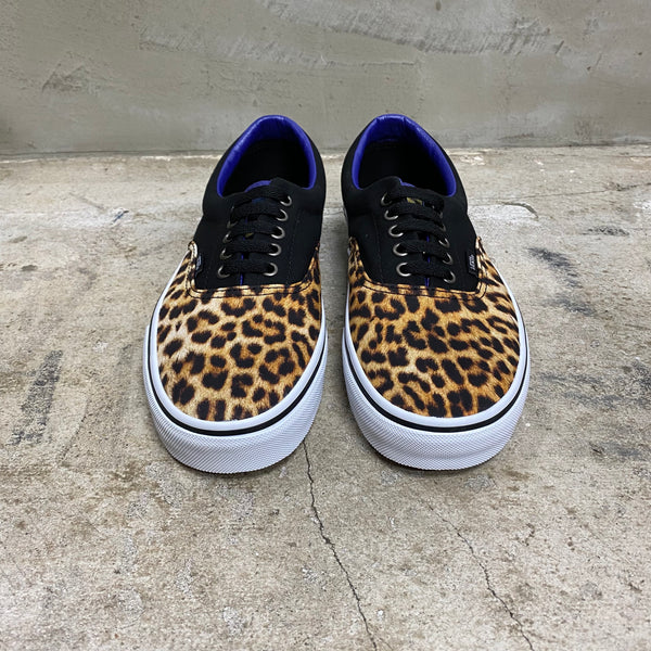 Era ' 90s GRUNGE '  -VANS CLASSIC LINE-