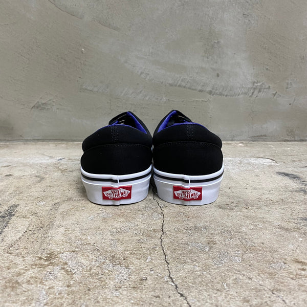 Era ' 90s GRUNGE '  -VANS CLASSIC LINE-