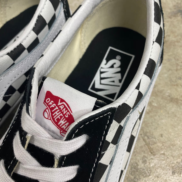 Sk8-Low  ' CANVAS × SUEDE ' -VANS CLASSIC LINE-
