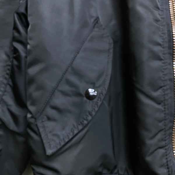 [ ONLY ONE ! ] ALPHA INDUSTRIES INC.  MA-1 ' EMB ' / U.S.MILITARY