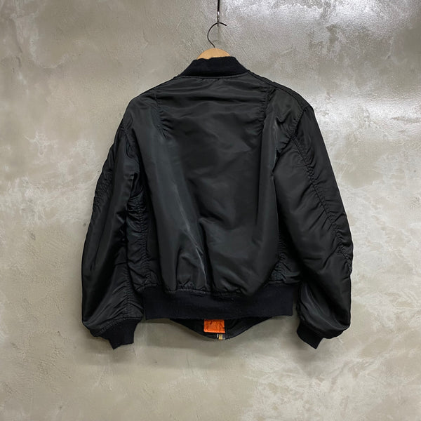 [ ONLY ONE ! ] ALPHA INDUSTRIES INC.  MA-1 / U.S.MILITARY