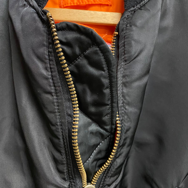[ ONLY ONE ! ] ALPHA INDUSTRIES INC.  MA-1 ' USMC ' / U.S.MILITARY