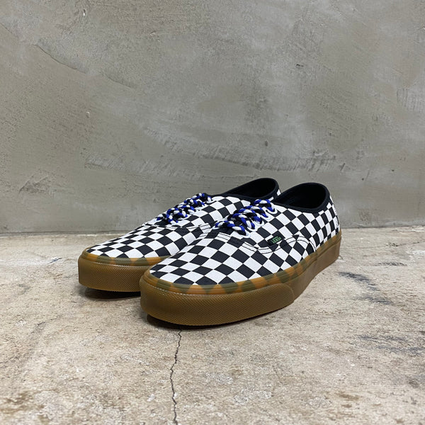 Authentic ' CHECKERBOARD  ' -VANS CLASSIC LINE-
