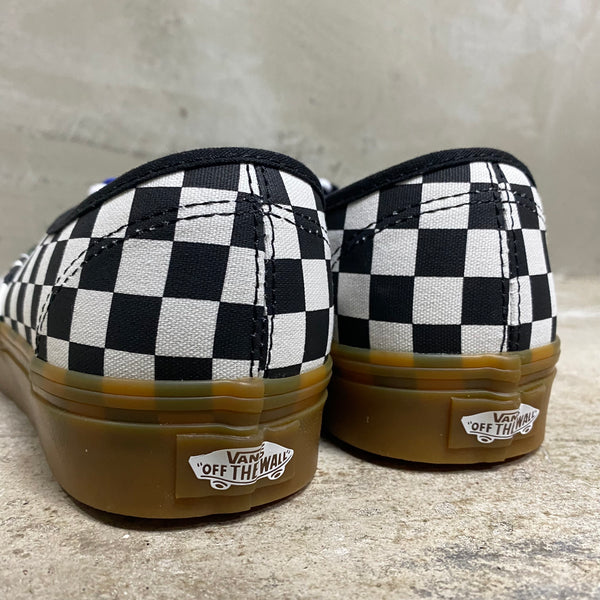 Authentic ' CHECKERBOARD  ' -VANS CLASSIC LINE-