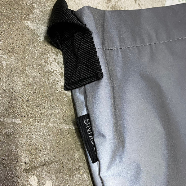 REFLECTIVE SHOULDER BAG / PACKING