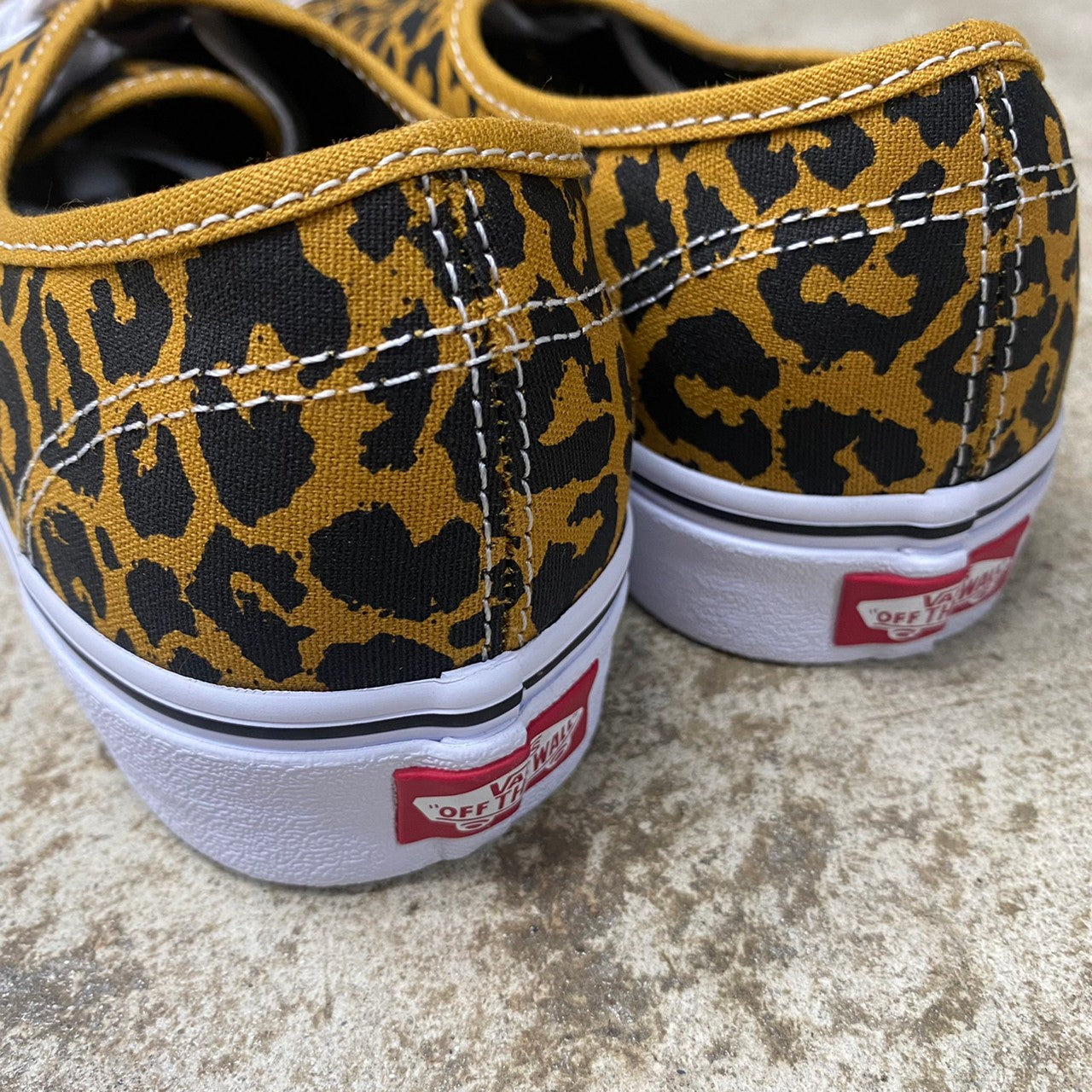 Vans hotsell classic leopard