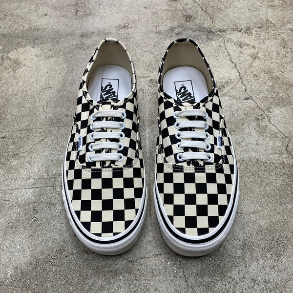 Authentic 44 Dx Anaheim Factory -VANS CLASSIC LINE-