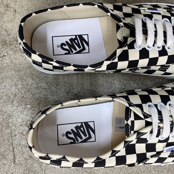 Authentic 44 Dx Anaheim Factory -VANS CLASSIC LINE-