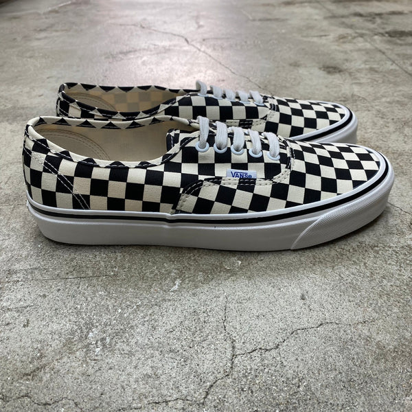 Authentic 44 Dx Anaheim Factory -VANS CLASSIC LINE-