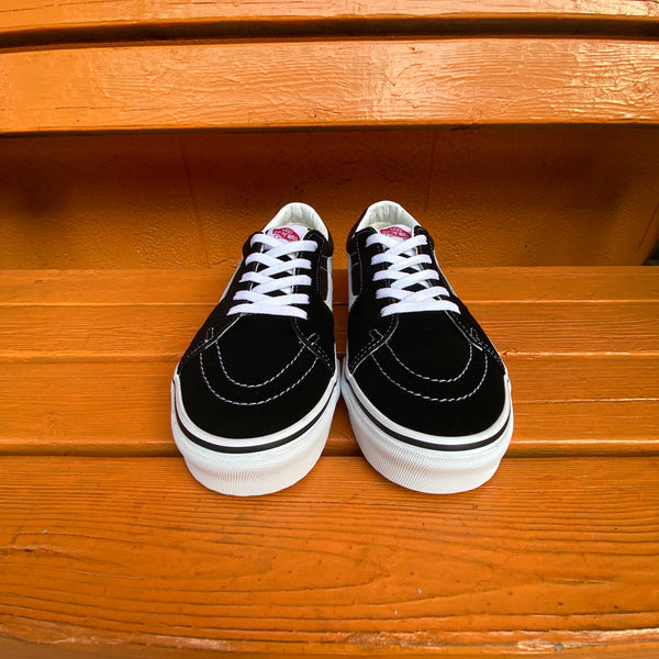 Sk8-Low Suede (Canvas) -VANS CLASSIC LINE-