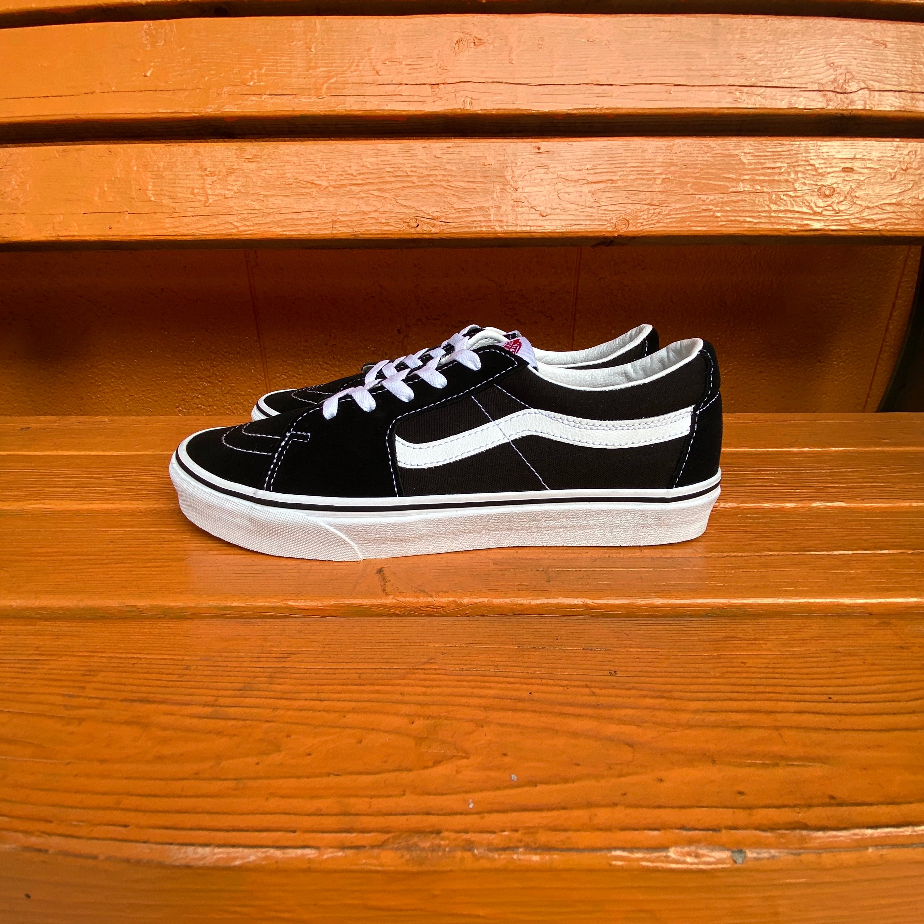 Sk8-Low Suede (Canvas) -VANS CLASSIC LINE-