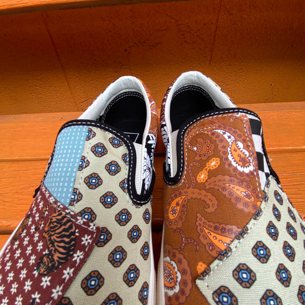 Classic Slip-On / Tiger Patchwork -VANS CLASSIC LINE-