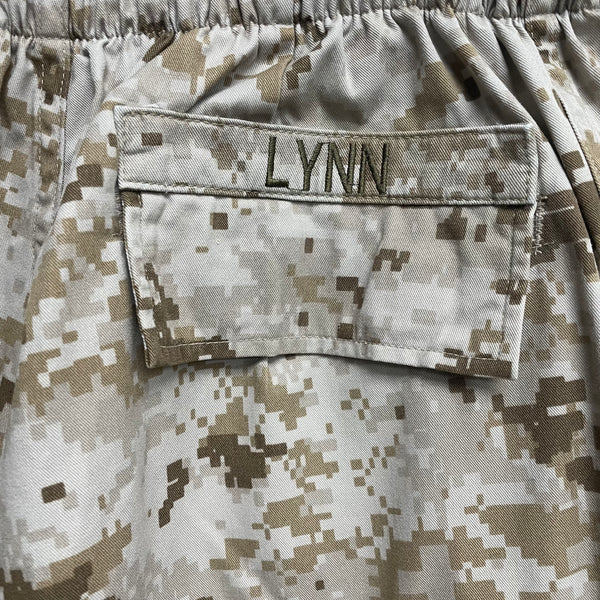 [ ONLY ONE ! ] U.S.M.C. TROUSER, MATERNITY, DESERT MARPAT CAMOUFLAGE, MCCUU / U.S.MILITARY