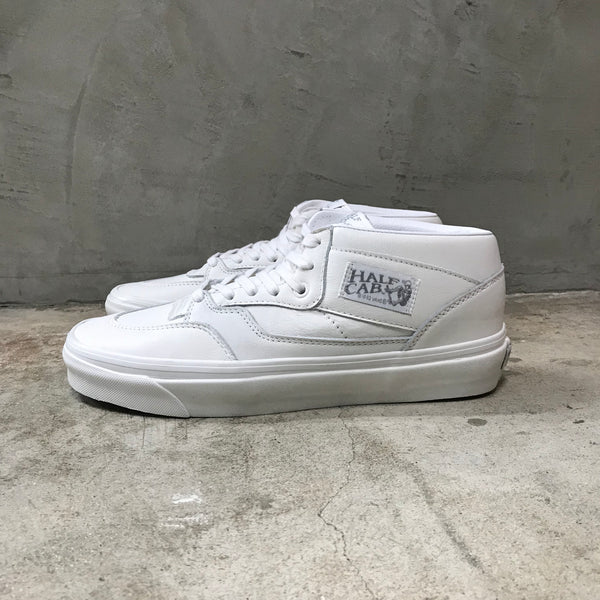 Half Cab Black Outsole -VANS CLASSIC LINE-