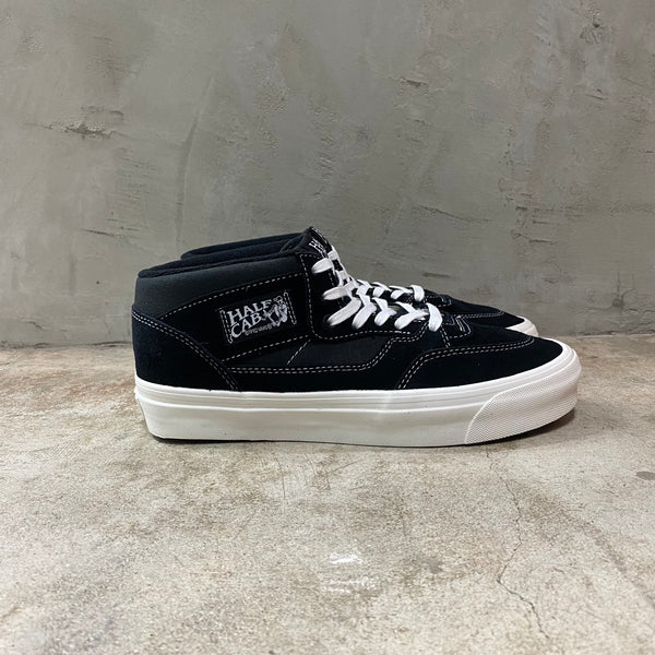 Half Cab Black Outsole -VANS CLASSIC LINE-