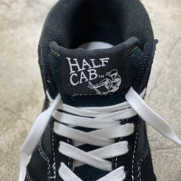 Half Cab Black Outsole -VANS CLASSIC LINE-
