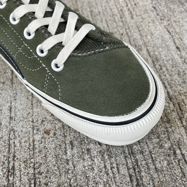Bess Ni Cord -VANS CLASSIC LINE-