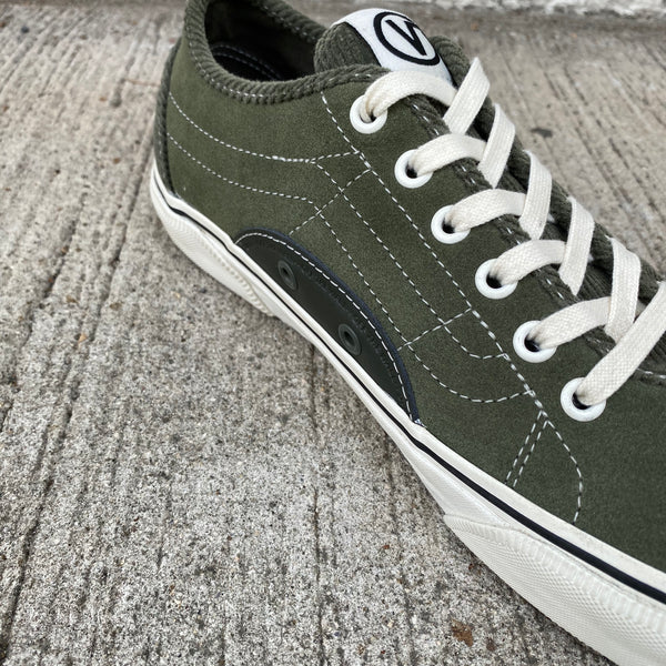 Bess Ni Cord -VANS CLASSIC LINE-
