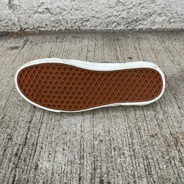 Bess Ni Cord -VANS CLASSIC LINE-