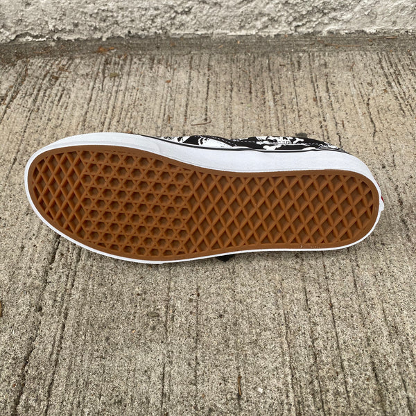 Classic Slip-On "Skulls"-VANS CLASSIC LINE-