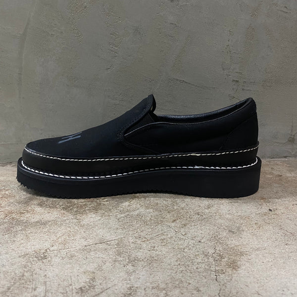 CUSTOM CLASSIC SLIP-ON -RECOUTURE × VANS × ANEX-