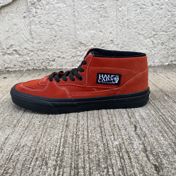 Half Cab Black Outsole -VANS CLASSIC LINE-