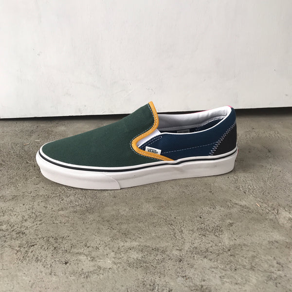 [FINAL ONE!] Authentic Suede / BlackSole -VANS CLASSIC LINE-