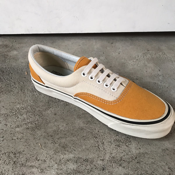 [FINAL ONE!] Authentic Suede / BlackSole -VANS CLASSIC LINE-