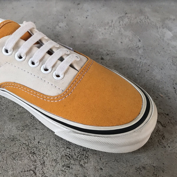 [FINAL ONE!] Authentic Suede / BlackSole -VANS CLASSIC LINE-