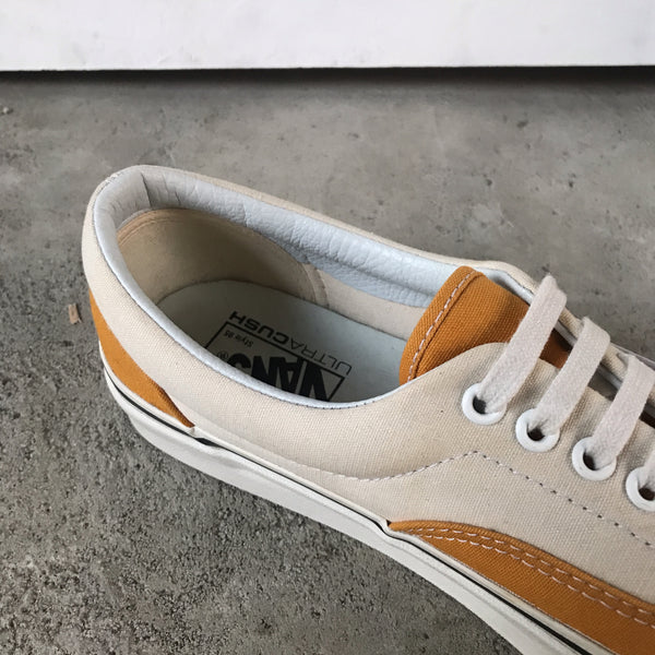 [FINAL ONE!] Authentic Suede / BlackSole -VANS CLASSIC LINE-