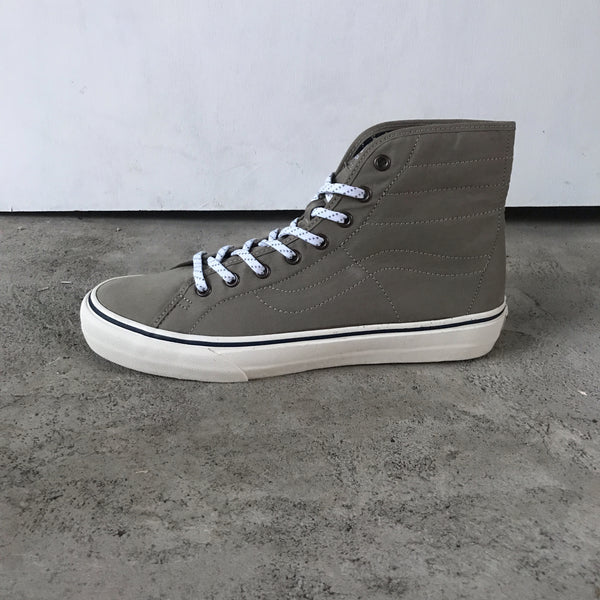 [FINAL ONE!] Authentic Suede / BlackSole -VANS CLASSIC LINE-