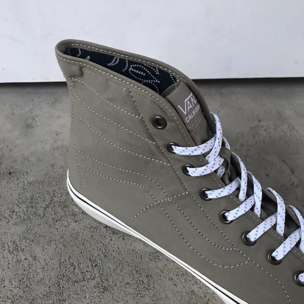 [FINAL ONE!] Authentic Suede / BlackSole -VANS CLASSIC LINE-
