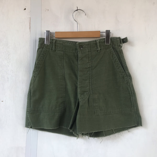 [ ONLY ONE ! ] CUT OFF 64's UTILITY SHORTS / Mr.Clean Select