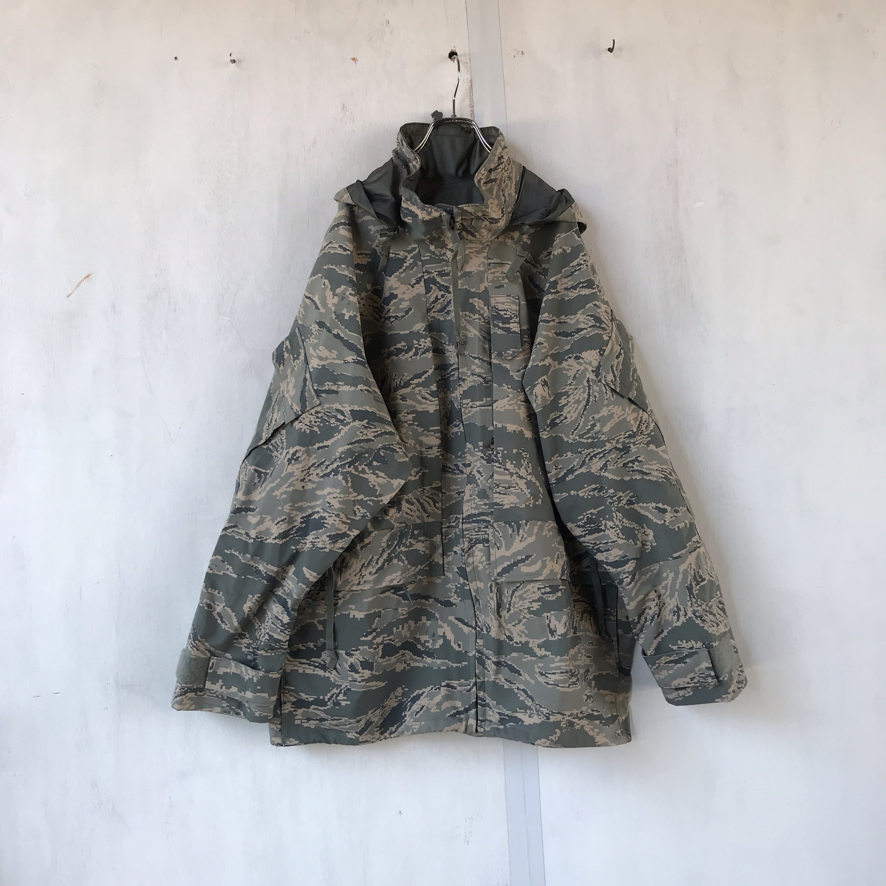 [ ONLY ONE ! ] US 14's- ACU GORE-TEX PARKA / U.S.MILITARY
