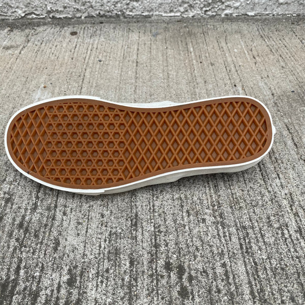 [FINAL ONE!] Classic Slip-On Checker Emboss-VANS CLASSIC LINE-