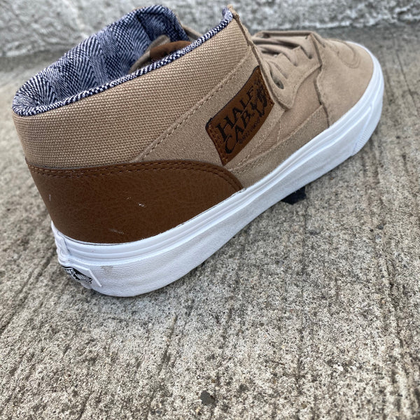 Half Cab (C & L) -VANS CLASSIC LINE-