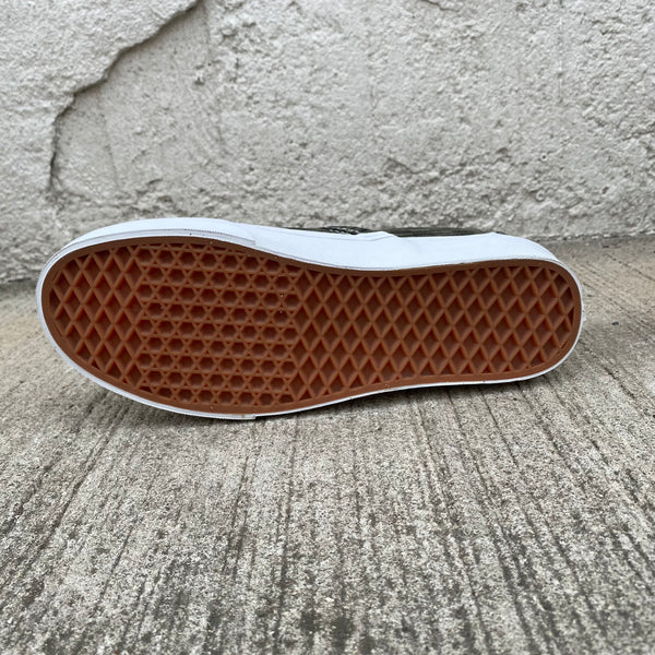 Classic Slip-On CA (Washed Herringbone) -VANS CALIFORNIA COLLECTION-