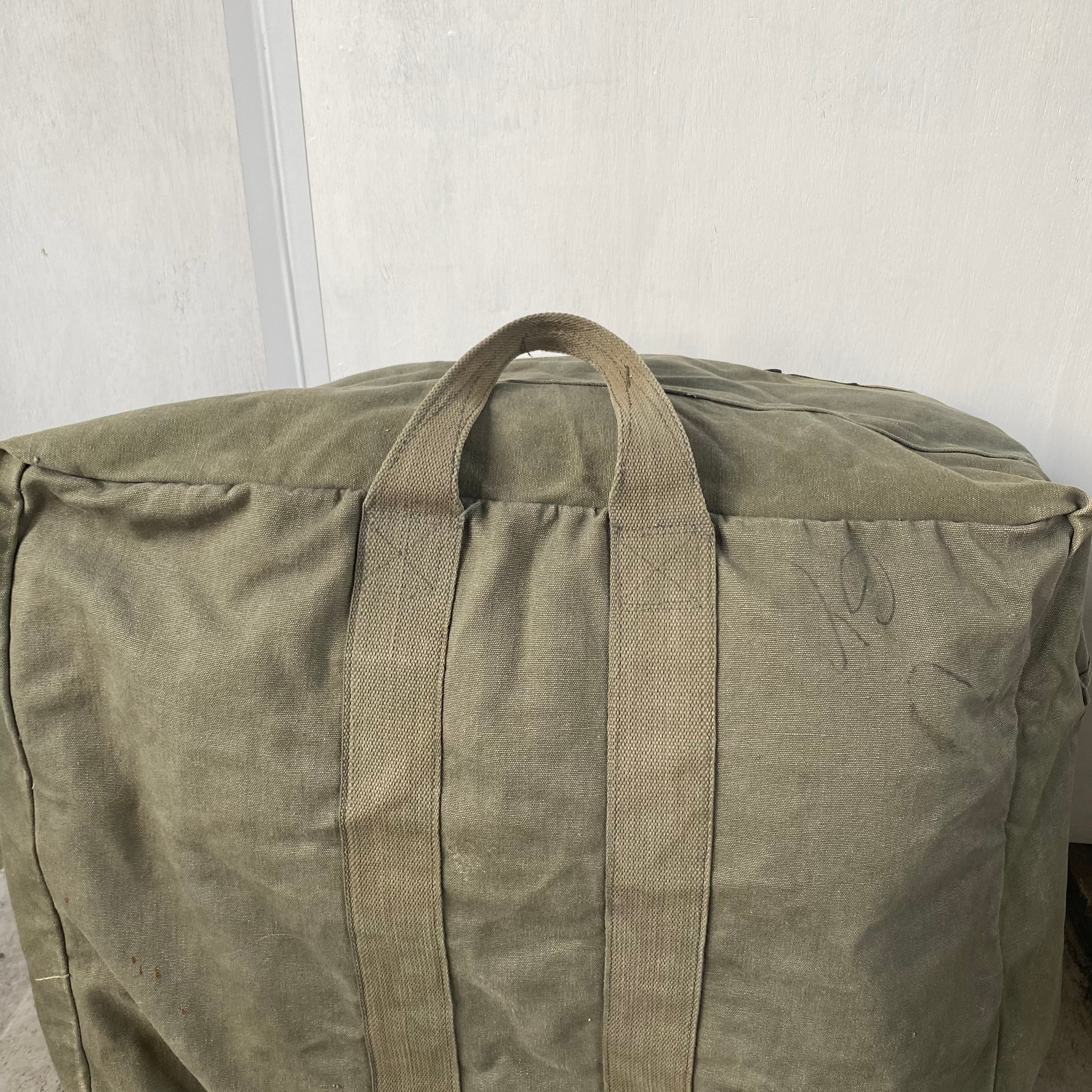 US ARMED FORCES PERSONAL EFFECTS BAG / Mr.Clean Select
